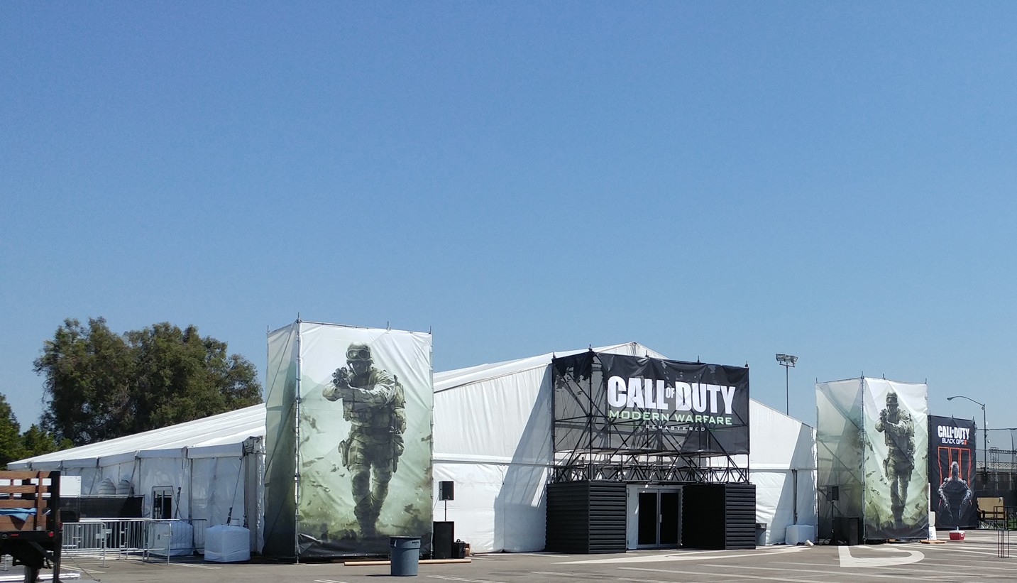 Call_of_Duty_XP_2016_Modern_Warfare_Remastered_tent.jpg
