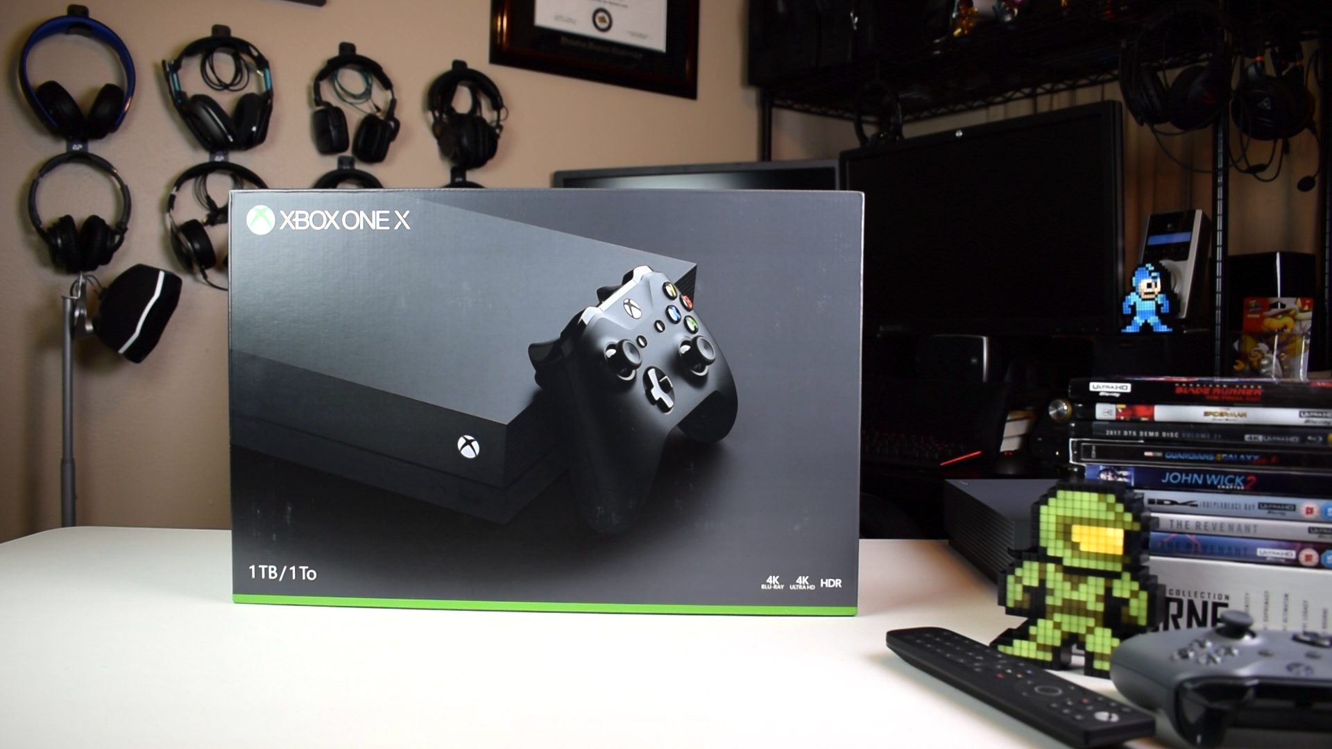 Xbox One X review consumer box standard Xbox One X